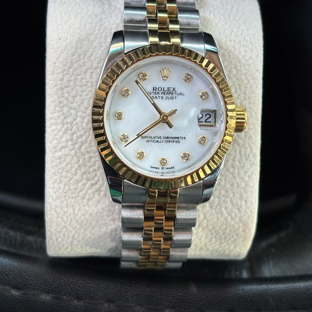 Women Brand watch
